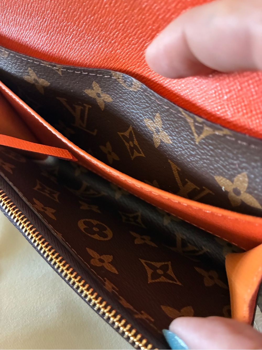 Louis Vuitton Monogram Canvas Wallet with Orange Button Accent - Picture 4 of 7